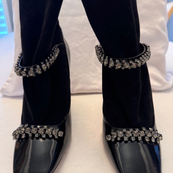 Brand New Jimmy Choo  Maxura Leather 100  Chystal Booties. Size 7 - Picture 2 of 11